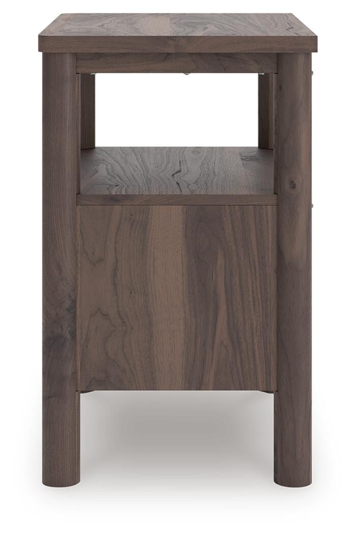 Cadmori Queen Panel Platform Bed, Dresser, Mirror, Chest and Nightstand