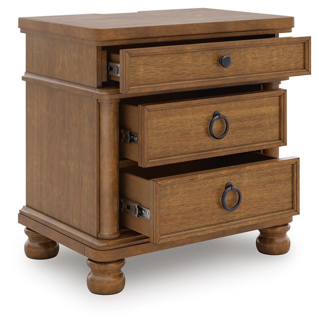 Chadworth California King Poster Bed with Mirrored Dresser and Nightstand